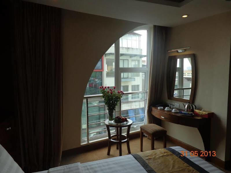 Lenid Hanoi Hotel Екстериор снимка